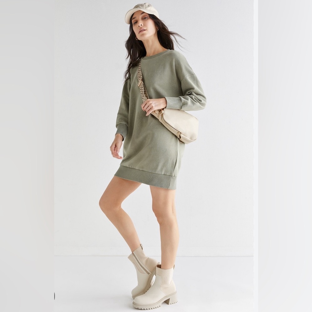 New Francesca’s Diamond Wash Shift Olive Green Shift Dress - Picture 3 of 6